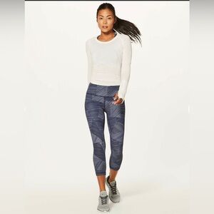 Lululemon Wunder Under Crop size 2